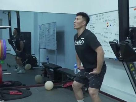 一切皆有可能,练起来 #伍肆体育 #运动表现 #内容启发搜索