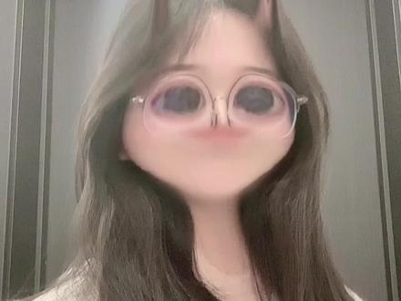 我表达能力就这样了 希望对需要的人有帮助吧 其实要教程的不多 😋嗯但是有人问了我就发啦
#等你下课一起走好吗 #运镜教程