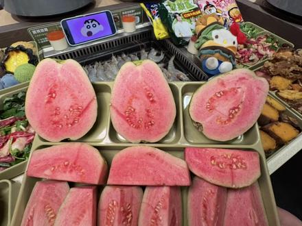 很火的郑芊芊也来济南了!很好吃的旋转烤肉自助上百种美食随便吃!新店开业快点冲#郑芊芊 #旋转烤肉自助 #自助餐 #烤肉