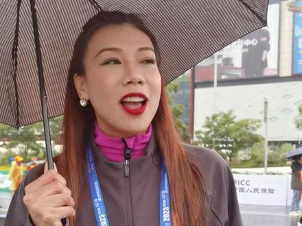 国际马拉松冠军 吴敏:希望西昌马拉松越来越好!#2023西昌邛海湿地马拉松
