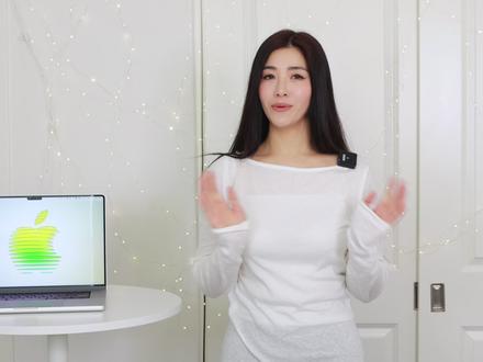 Apple 3月4日新品全曝光 苹果正式宣布 3 月 4 日 “Apple Experience”。
这次并非传统 keynote,而是集中产品发布。
本期内容全面解析:
• iPhone 17e:A19芯片 + 灵动岛 + MagSafe回归
• MacBook SE:600美元级入门Mac
• M5 MacBook Pro / Air 升级逻辑
• Studio Display 2 刷新率争议
• iPad Air M4 与基础款iPad
• Vision Pro 或展示F1沉浸式体验
帮你一次看清苹果春季产品线布局
#苹果新品 #iPhone #MacBook #iPad #苹果
