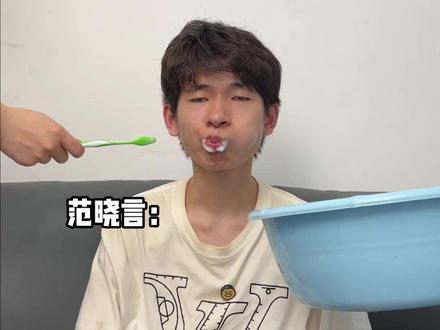 当我高考满分回学校 #范晓言 #内容过于真实 #一人分饰多角