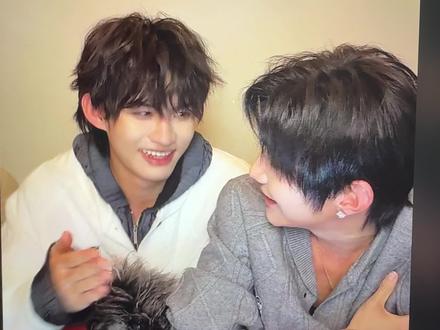 诡秘已经不哭,诡秘已经被你整笑了,哈哈哈哈哈!满满活人感满满~带走,我两个都要带走!#双人互动 #吾滴岸 #52 #云旗 #郝熠然