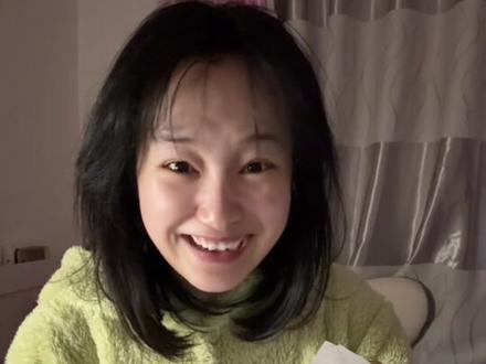 啊?你怎么知道我得到sissycici老师的亲签了!!#小说 #开箱