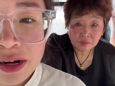 关于今中午吃的这顿饭发生的“小问题”,视频里的言论仅代表我们的观点和看法,如有雷同,说明你也是“幸运观众”#避雷#消费者