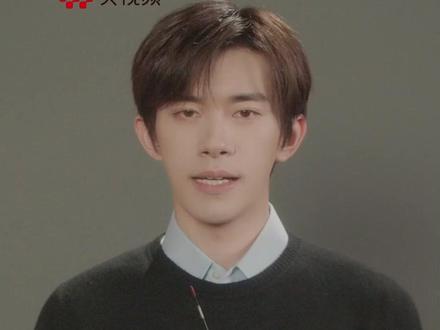 见证中国科技从跟跑并跑到引领超越,见证开源鸿蒙从破土新生到万物互联。11月28日19:30和易烊千玺相约#央视鸿蒙星光盛典 ,让我们“在一起”追光,去照见更大的世界!