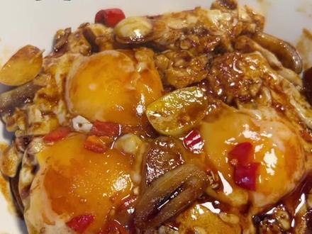 复刻贝贝点的公瑾爆蛋~ps:个人发挥加辣减糖版,香香嘟美味^~#动手自己做美食 #拌饭 #美食教程 #太香啦 #谁懂这一口的好吃程度