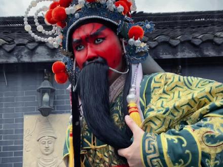 也许你现在是个小兵,再痛也不能说话,但并不影响你以后成为将军!送给未来一夫当关的你们❤️