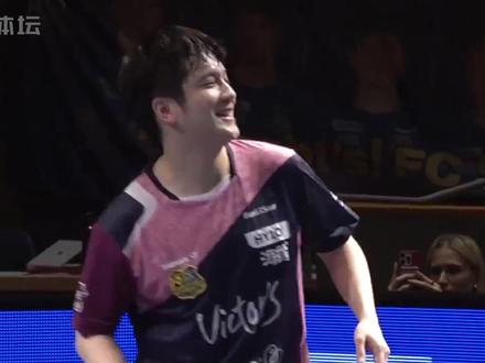 樊振东欧冠首秀燃爆!新庆祝姿势来袭 #樊振东 #乒乓球 #体育精神 #乒乓球欧冠联赛 #国乒队