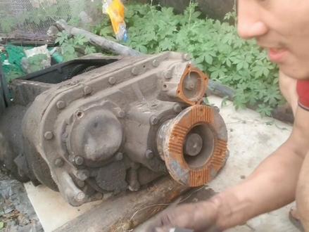 期待已久的法士特12档变速箱拆解 (副箱篇)