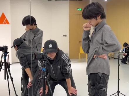 爱上哥哥当然是哥哥的错啦#新音纪录片 #来自天堂的魔鬼 #杰丞 #橹橹春韵穆穆良朝 #橹穆