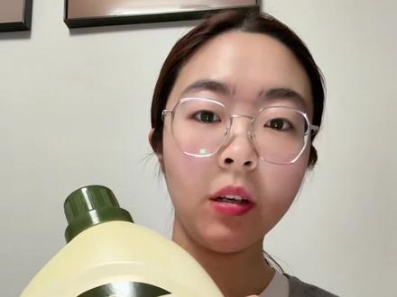 宝宝洗衣液是不是智商税?
一句话:不是,但要选对。
成分简单、无荧光剂、洗完不发硬才是关键!#婴儿洗衣液 #宝宝洗衣液 #母婴好物 #智商税 #育儿干货