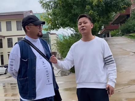大家有认识的吗~哈哈哈可以过来偶遇哈!@抖音小助手