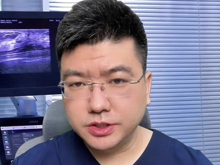 乳腺癌化疗全过程解析 70%的乳腺癌患者需要进行化疗。化疗是应用化学药物来抗肿瘤治疗。化疗药物进入体内的途径有很多。乳腺癌主要是通过输液,打点滴用药。#化疗 #化疗是什么 #化疗过程 #乳腺癌化疗 #化疗副作用