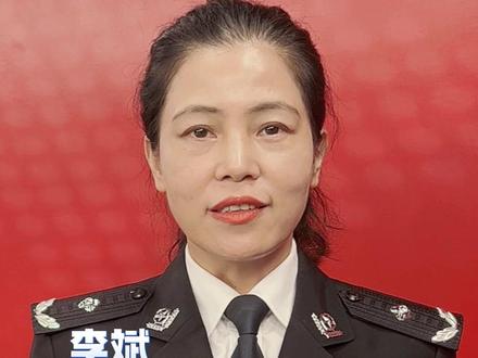 福建省公安厅警务督察总队政委李斌:用心用情做好警务督察工作,争当福建公安“标杆警” #主题教育“公安英模系列”访谈 #福建警方 @人民网福建