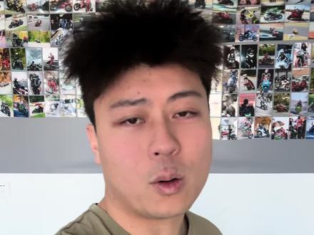 国内修改摩托车装备的宝藏胜地分享给你们了 @君搏体育 他真的真的很忙#宇智波老九#连体皮衣#机车装备#机车皮衣#赛道皮衣