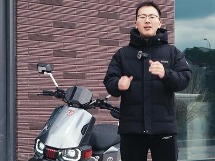 #火眼机甲·苍穹2026 元旦出行,电子龙头锁保障车辆安全!#台铃火眼机甲 #江苏台铃电动车 #蓝极鲸钠电池 #台铃2026新品品鉴