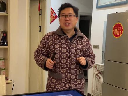 65寸电视黑屏有声音,自己动手维修,只要细心就行