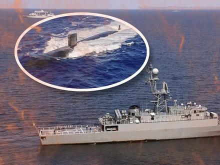 击沉德纳号的秘密武器 #伊朗vs美国 #潜艇 #护卫舰 3月4日,美国海军宣布其潜艇击沉了一艘伊朗自称颇为先进的护卫舰,在舆论关注之下,美军公布了该舰被击沉的视频,从中可以看到美军潜艇居然是使用了一种六十年前研发的鱼雷,干掉了这艘战舰。现在打军舰基本都用导弹和飞机,美军因何这么“复古”呢?