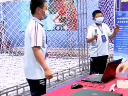 记录儿子比赛过程:第六届全国青少年无人机大赛旋翼赛蜂群舞蹈编程赛——破茧成蝶。#加油少年未来可期 #无人机比赛