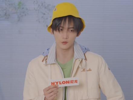 这么大的北京,周柯宇却想去那...❓ “宅男”实锤!听听看这位从小在北京长大的“地道男孩儿”@周柯宇 有什么本地景点推荐吧~顺便与NYLON一起打探一下,休息日的他都在干什么...
#NYLON尼龙 #尼龙四月刊 #周柯宇 #采访 #北京