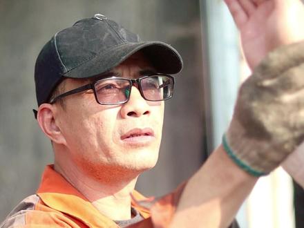 22年前不懂得放手,路越走越窄,当你明白过来时,就快没有路了。 #正能量 @鸡哥 @温天康 @抖音小助手