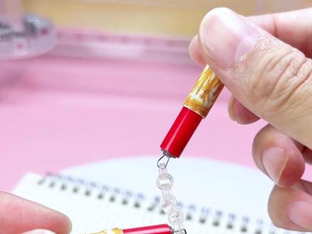 低难度,制作某游中的双节棍低配版
#手工DIY #双节棍 #创意 #和平精英 #教程