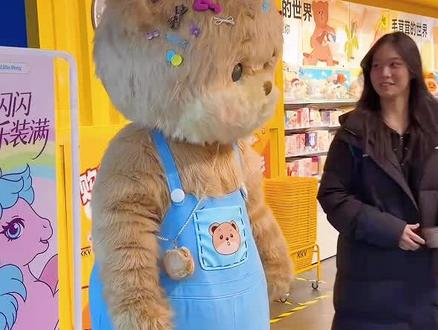 #暴暴熊 @暴暴熊BOOM BEAR. 你怎么可以这么可爱。