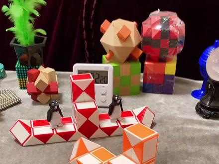 36段魔尺潜艇的折法#魔尺 #益智玩具 #百变魔尺 #亲子玩具 #动手动脑 #魔尺教程 #萌知计划 @抖音青少年