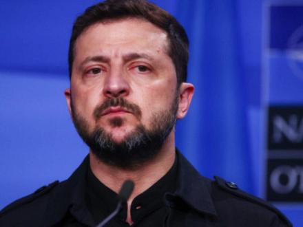 泽连斯基宣布与美达成关键一致,和平蓝图还是资源换重建? #泽连斯基 #库什纳 #贝森特 #贝莱德 #特朗普