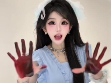 ⬛️+🔴=? #手搓颜料转场 #这个手搓变装太有趣了 #变装 #甜妹本命手势舞