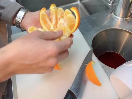 怎么样剥橙子!今天教大家剥橙子快速又简单不脏手#赣南脐橙 #果吸