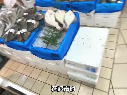 食材逆袭河蟹 食材逆袭,将超市濒死的小河蟹带回家,有趣的事发生了