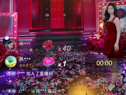 小太阳们太帅啦!感谢小雨劳斯给拉票主持啊!后面那个主持说我们小板带来了一段精彩的rap,真的笑了哈哈哈#板栗 #toptwo小雨 #雨栗相伴 #奇迹栗栗 #杀疯了