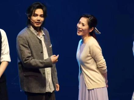 小末惊喜返场「答案」叶石神 东婧子!听完又去二刷小说了! #热门 #话剧舞台 #嫌疑人x的献身 #叶麒圣 #徐丽东