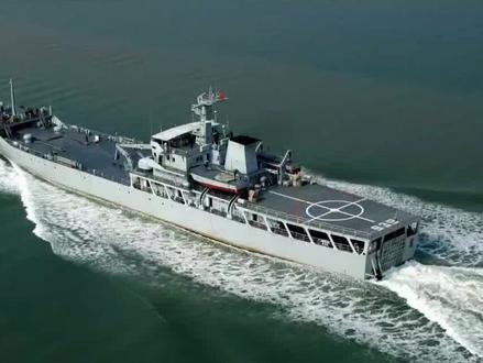 中国072型登陆舰#军事科普 #现代战舰
