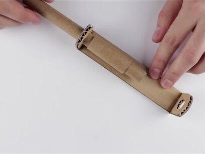 纸板玩具#手艺人 #玩具 #制造 @DOU+小助手