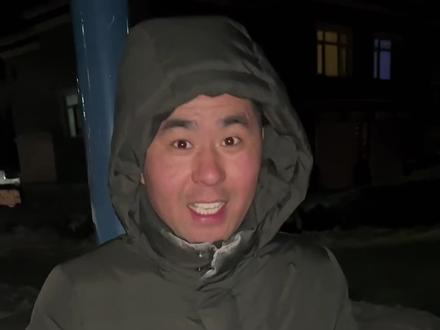 看一下-40℃的冬天,100℃的开水如何瞬间结冰的#东北有多冷 #泼水成冰