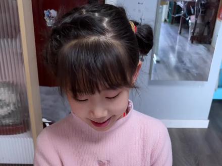 老歌新唱,抽到哪个唱哪个#我记得 #卫生纸画唱 #日常唱歌 #恬恬笑 #感人歌曲