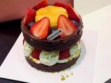 Drunk Baker 2月新品测评#甜品#甜品治愈一切 #甜品测评 #蛋糕 #网红甜品