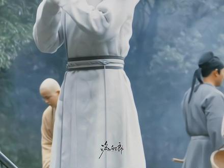 “ 敬颂春祺,肃请夏安;谨颂秋祉,顺问冬安” #古风
就这样陪你走过一年四季。#王一博