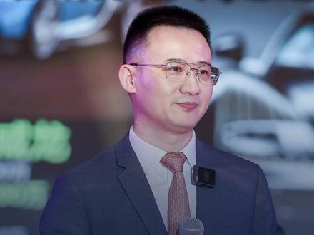 张雪机车夺冠的背后,隐藏着未来10年财富方向! #张雪 #财富 #投资 #趋势 #中国制造