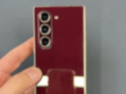 粉丝寄修三星w24升级w26丹曦红外观 #数码科技#折叠屏维修#三星手机#心系天下@抖音小助手