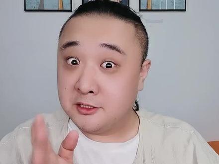 但凡有点脑浆在里面...