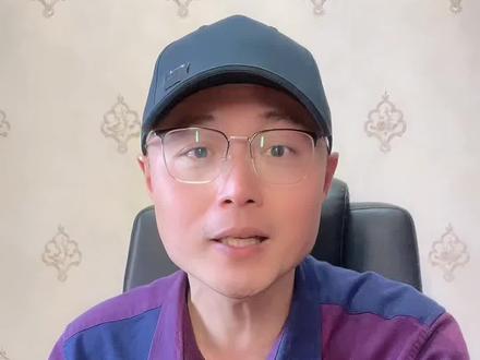 一艘#集装箱 货轮装备60个#垂发单元 是什么概念?“民用驱逐舰”来了