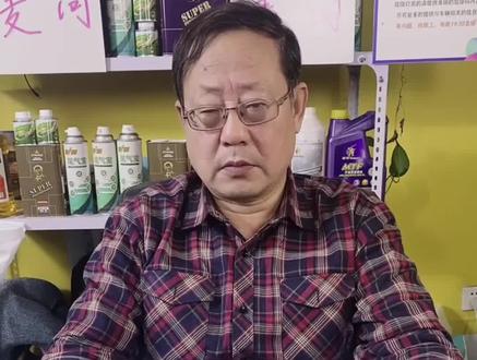 瑞虎3,28万公里,加速踩油门,突然没动力了,再踩油门就正常了,油箱里面水太多了,用亲水剂免拆祛除,就可以解决这个症状,专注尾气治理、积碳清除24年,真管用,真专业,真省钱#尾气宝 #亲水剂 #尾气治理