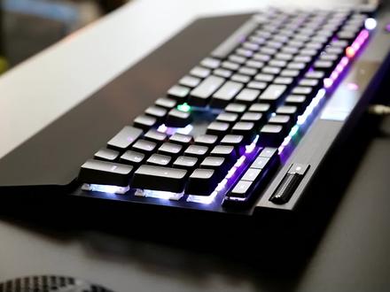 键盘黑科技标杆:海盗船K70 RGB PRO机械键盘体验