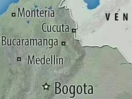 5月1号哥伦比亚飞机失事后,13岁的姐姐带着三个弟弟妹妹在原始丛林生存40多天后,被找到了!这简直是野外求生的经典和奇迹。但通过这次经验,我们还能总结出更好的求生策略。#飞机 #失事 #灾难 #生存狂 #求生 #科普 #自救 #应急救援 #来抖音玩户外 #科学脑洞上分赛 #我收藏的夏天 #夏日故事会