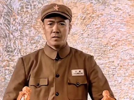 英雄往往是以集体形式出现的,两强相遇勇者胜,古之侠者,虽明知不敌,也敢于亮剑,就算倒在对方的剑下也虽败犹荣。剑锋所指,所向披靡!