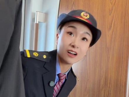 铁路新变化!2026年应届毕业生都能办!#火车票 #学生票 #火车站 #春运 #铁妞叭叭出门那些事